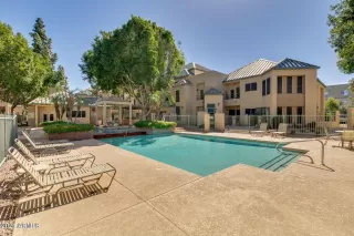 Photo #3: 6269075 Listing