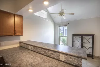 Photo #6: 6269101 Listing 