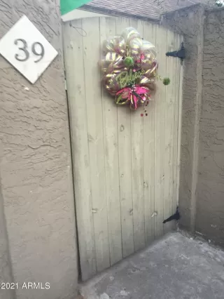 Photo #6: 6269236 Listing