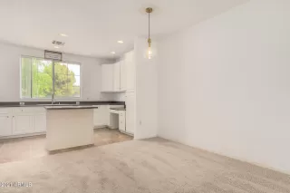 Photo #3: 6269241 Listing