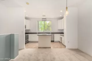 Photo #6: 6269241 Listing