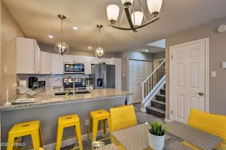 Photo #2: 6269378 Listing