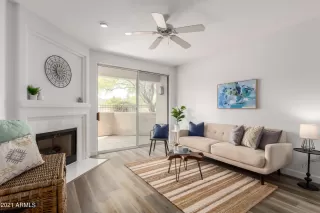 Photo #4: 6269425 Listing