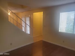 Photo #6: 6269447 Listing