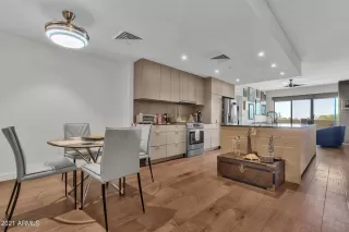 Photo #2: 6269511 Listing