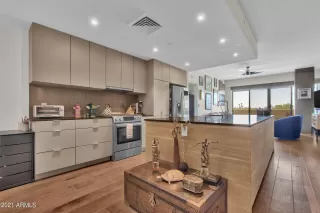 Photo #3: 6269511 Listing