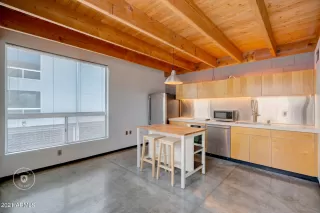 Photo #3: 6269607 Listing