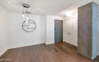 Photo #6: 6269671 Listing