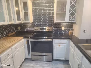 Photo #3: 6269887 Listing