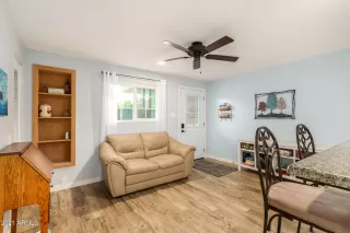 Photo #4: 6269892 Listing