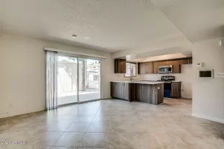 Photo #2: 6270301 Listing 