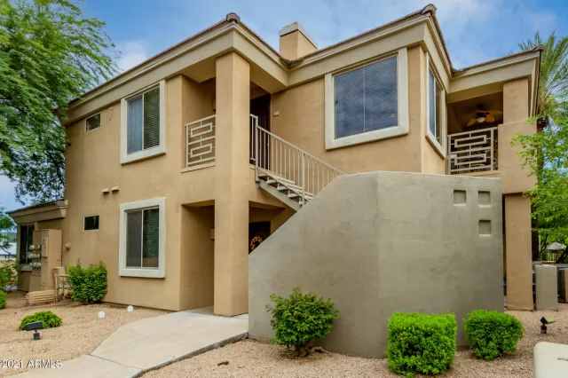 MLS: 6270408 Condo For Sale