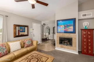 Photo #3: 6270408 Listing