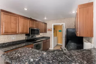 Photo #5: 6270408 Listing