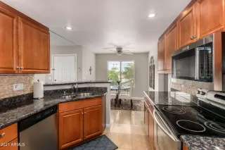 Photo #6: 6270408 Listing