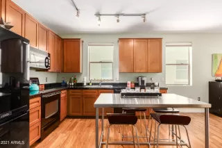 Photo #2: 6270410 Listing