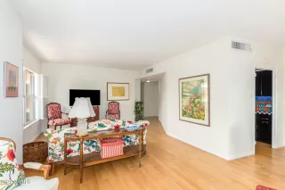 Photo #2: 6270479 Listing