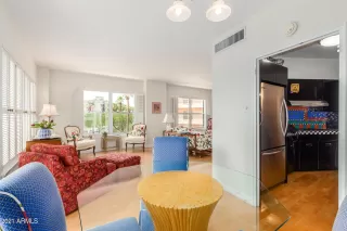 Photo #4: 6270479 Listing