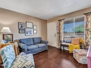 Photo #4: 6270548 Listing