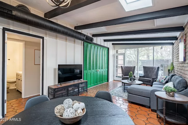 MLS: 6270575 Condo For Sale