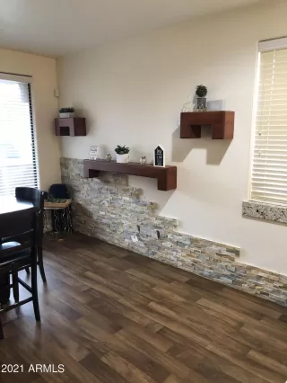 Photo #3: 6270581 Listing