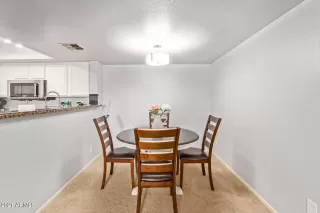 Photo #6: 6270665 Listing 