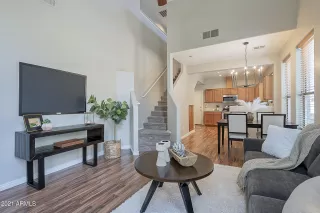 Photo #2: 6270741 Listing 