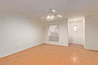 Photo #4: 6270756 Listing