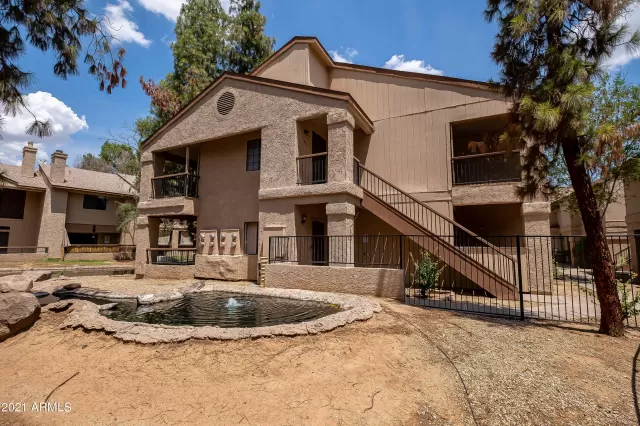 MLS: 6270993 Condo For Sale