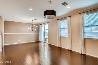 Photo #4: 6271263 Listing