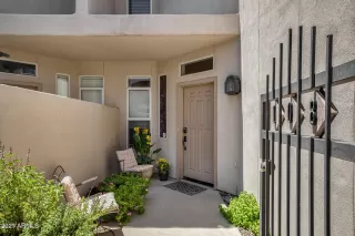 Photo #1: 6271419 Listing