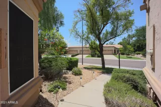 Photo #4: 6271439 Listing