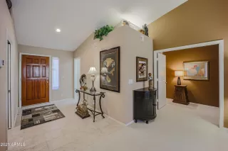 Photo #5: 6271439 Listing