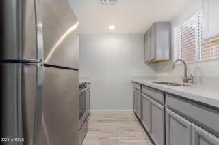 Photo #5: 6271476 Listing