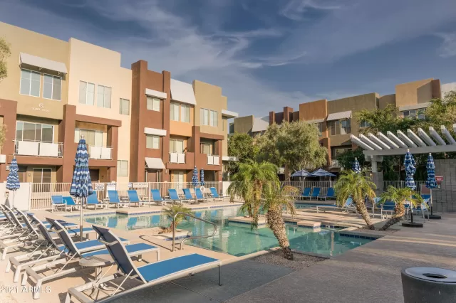 MLS: 6271575 Condo For Sale