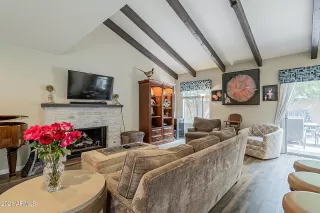 Photo #6: 6271622 Listing 