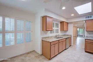 Photo #6: 6271638 Listing