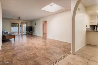 Photo #6: 6271681 Listing