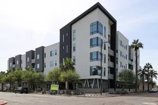 Photo #2: 6271795 Listing