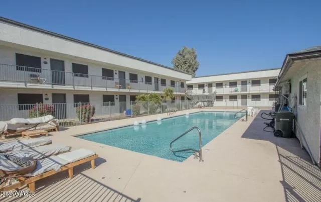 MLS: 6271822 Condo For Sale