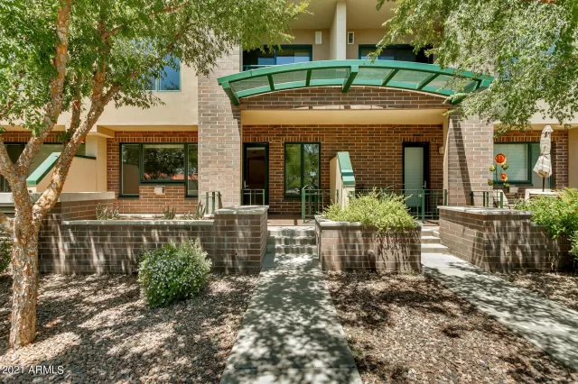 MLS: 6271961 Condo For Sale