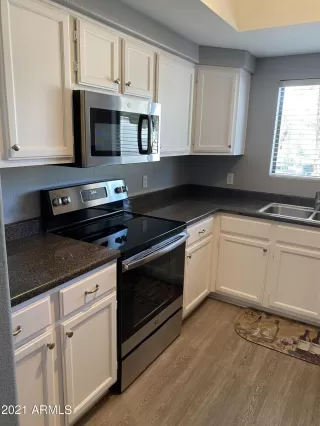 Photo #1: 6272102 Listing