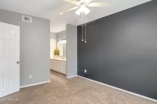 Photo #3: 6272102 Listing