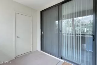 Photo #6: 6272102 Listing