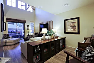 Photo #4: 6272254 Listing