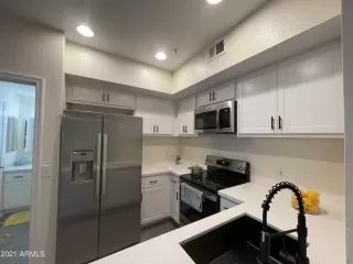 Photo #5: 6272465 Listing