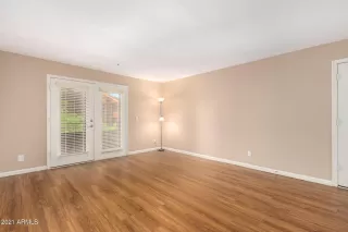 Photo #3: 6272498 Listing