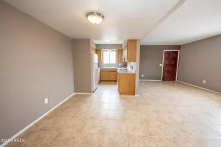 Photo #2: 6272623 Listing