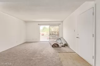 Photo #3: 6272642 Listing 