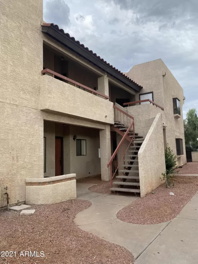 MLS: 6272735 Condo For Sale